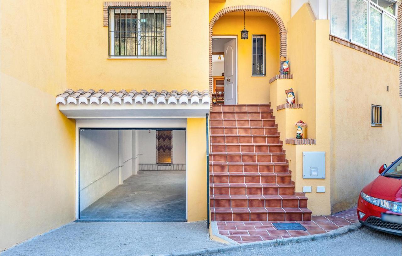 3 Bedroom Stunning Home In เซเนส เด ลาเบกา ภายนอก รูปภาพ